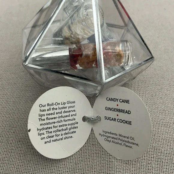 Blossom 3-Pc Roll-On Lip Gloss Set (Candy Cane, Gingerbread, & Sugar Cookie) NWT - Picture 4 of 7